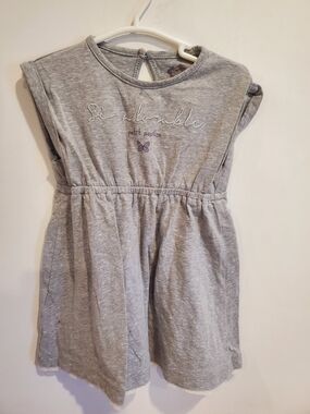 Gray Knit Girls' Casual Dress with Butterfly Embroidered Detail